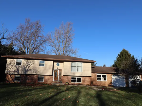 834 N 500 E, Valparaiso, IN 46383