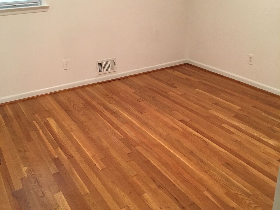 1st image of 1127 Arlington Pkwy NE #1127