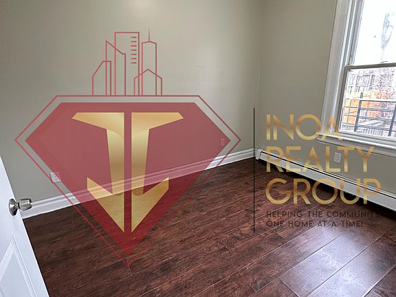 3rd image of 189 Isabella Ave #1A