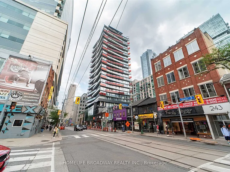 215 Queen St W #609 — Photo 2
