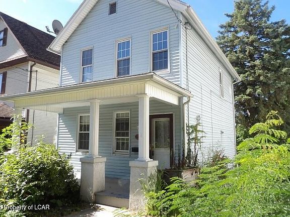 2nd image of 610 Crown Ave