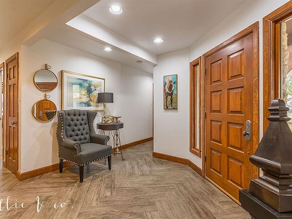 2nd image of 4641 Oldham Ln