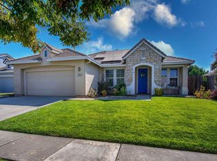 2407 Canyon Creek Trl, Plumas Lake, CA