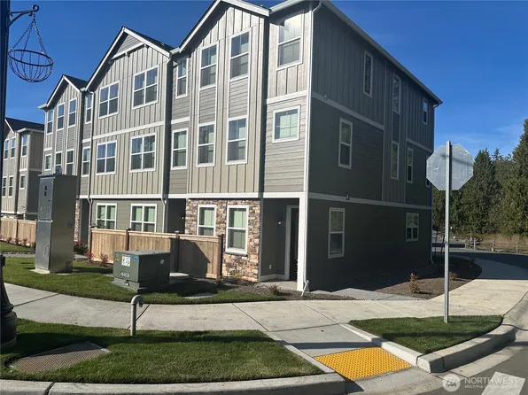 9019 172nd Street NE, Arlington, WA 98223
