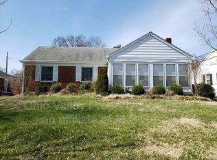302 Brunswick Rd, Bellewood, KY 40207