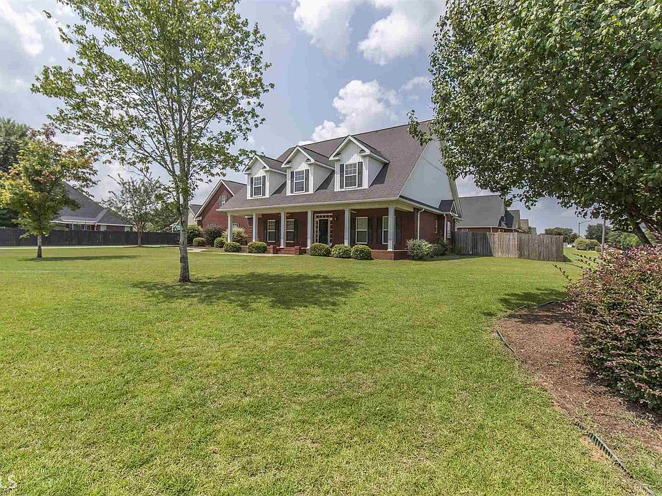 1st image of 108 Gardenia Dr