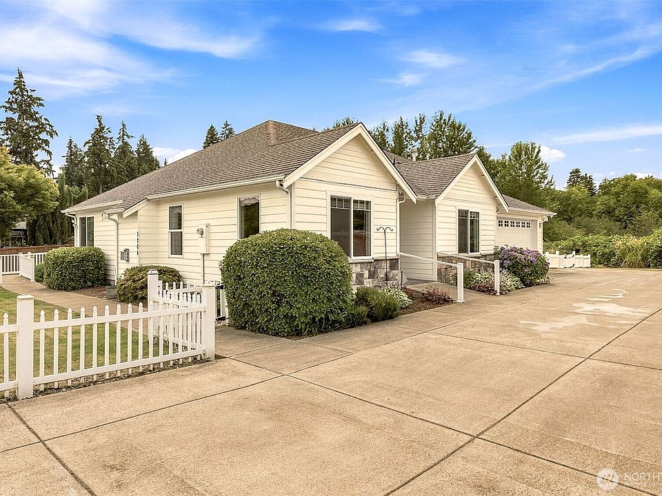1st image of 3204 20th Street SW
