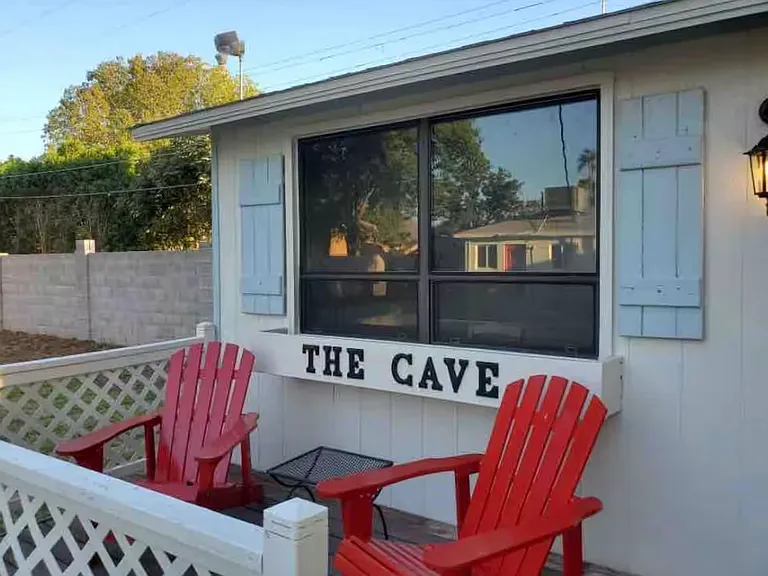 1635 E Solano Dr — Photo 17