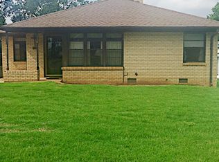 1114 Maple St, Alva, OK 73717