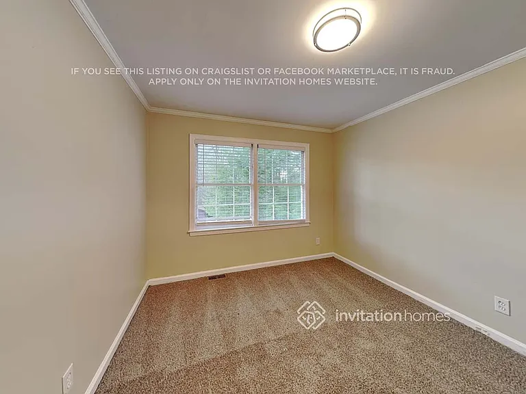 8837 Elma St — Photo 15
