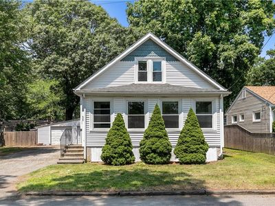 35 Inman Ave, Warwick, RI, 02886