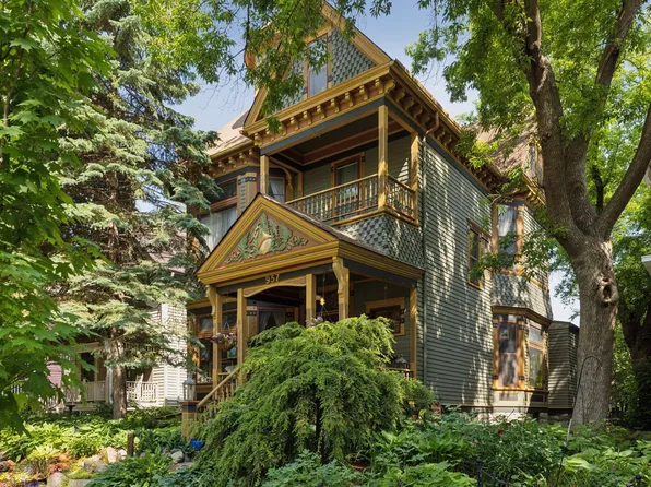957 Ashland Ave, Saint Paul, MN 55104