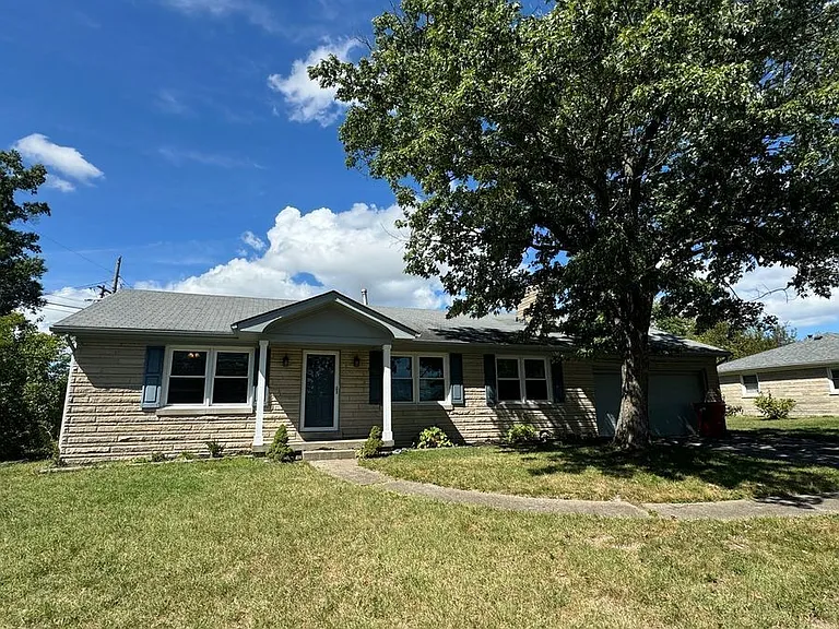 101 Rainbow Dr — Photo 3