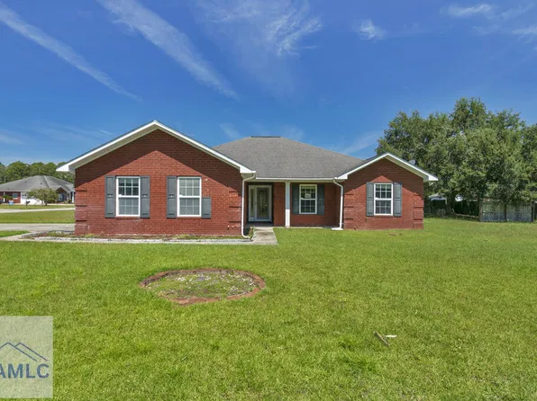 108 Appling St, Hinesville, GA 31313