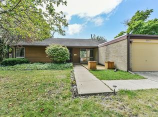 5547 Ann Marie Ln, Oak Forest, IL 60452