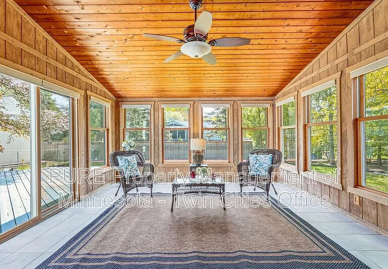 10247 Nottingham Trl — Photo 18