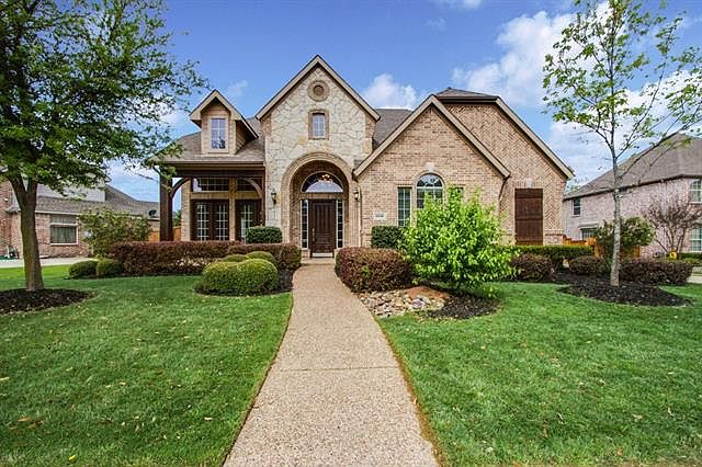 1st image of 1016 Woodcliff Dr