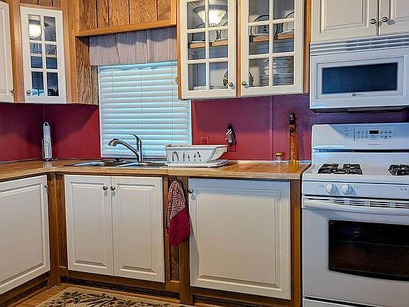 4th image of 1623 NE Catawba Rd Lot 161