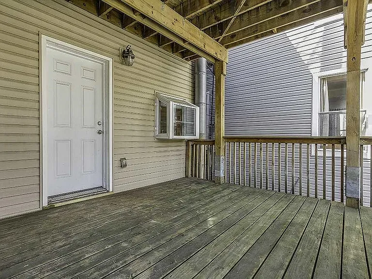 342 Pavonia Ave #1 — Photo 17
