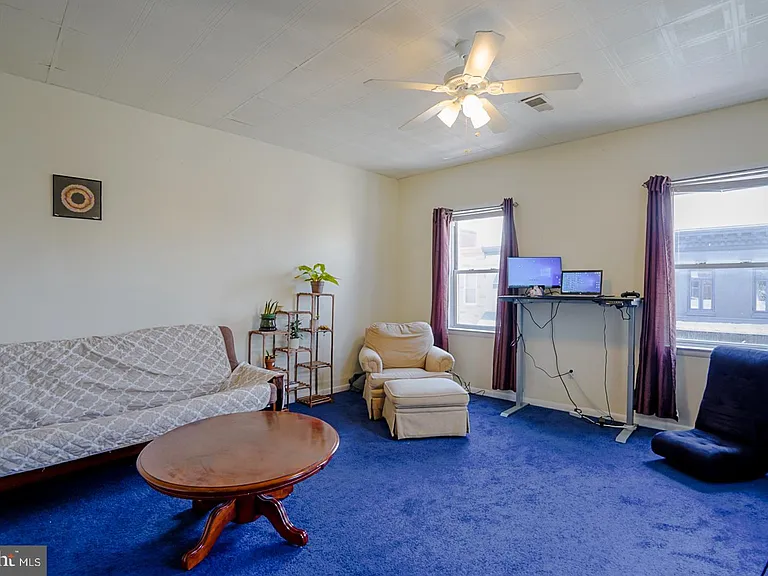 1501 Light St #2 — Photo 7