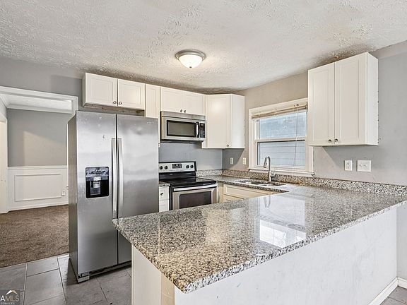 3rd image of 3356 Benton Harbor Ct