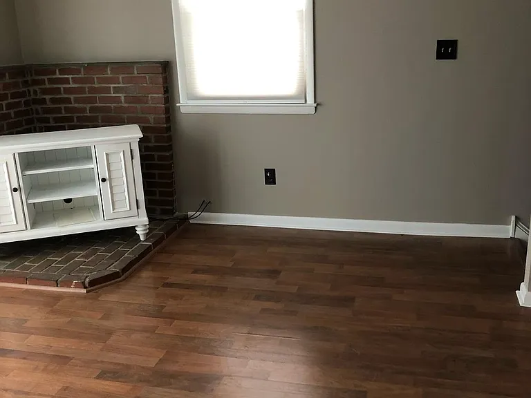 218 Delmar St #2 — Photo 12