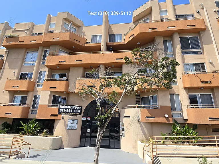 831 Alpine St #203 — Photo 5