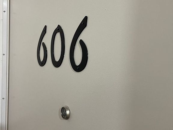 3rd image of 938 Geary St APT 606