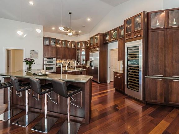 2nd image of 1327 Forestedge Blvd