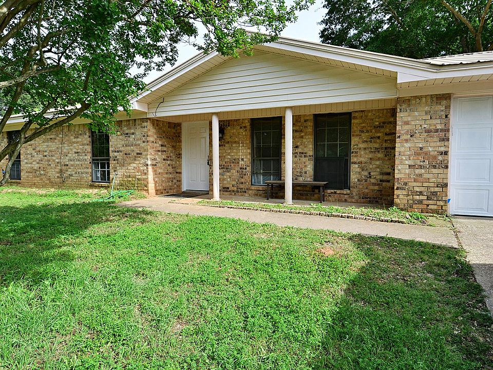 1st image of 102 Bermuda Ln