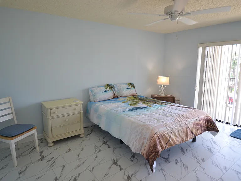 238 Mariner Dr — Photo 32