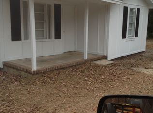 628 W Mountain Dr, Fayetteville, NC 28306