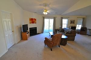 5th image of 7318 Scarlet Oak Dr