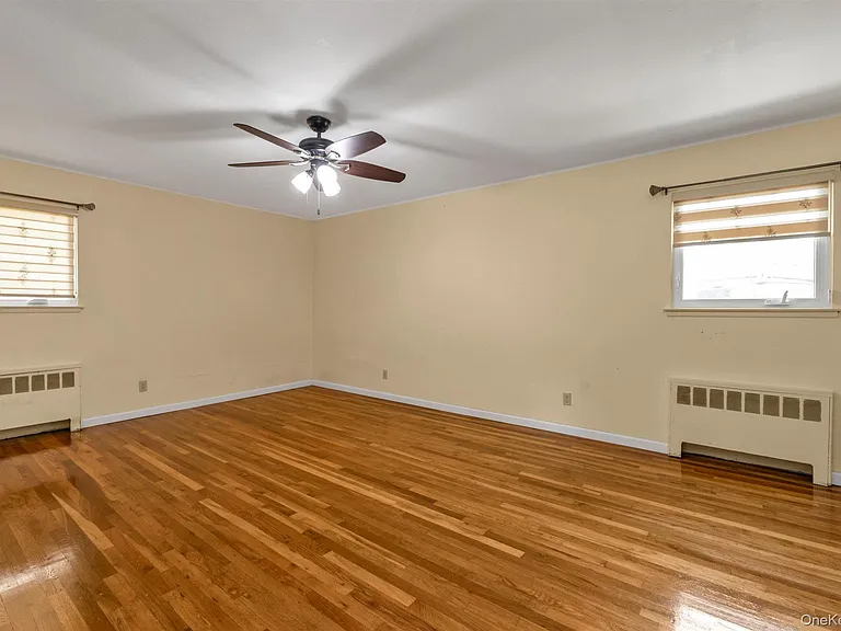 830 Pepperidge Rd — Photo 14