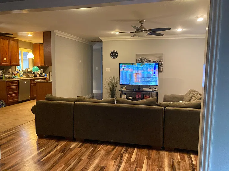 1154 Schaupp Ct — Photo 16