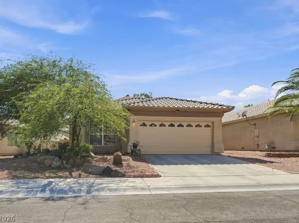 8421 Bay Crest Dr, Las Vegas, NV 89128