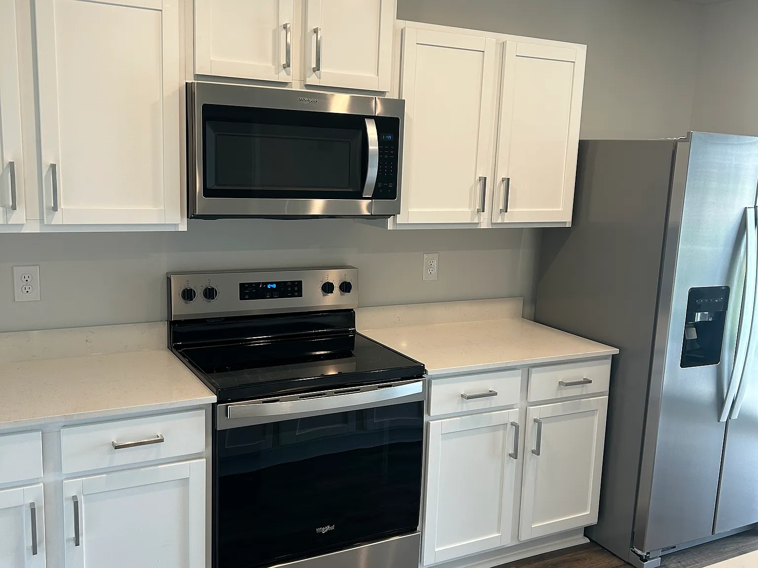 3 bed, 1475 sqft, $1,800 — Photo 3