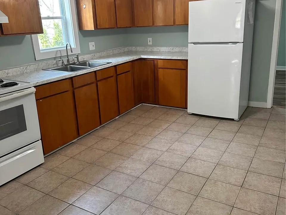 44 Village Way #44