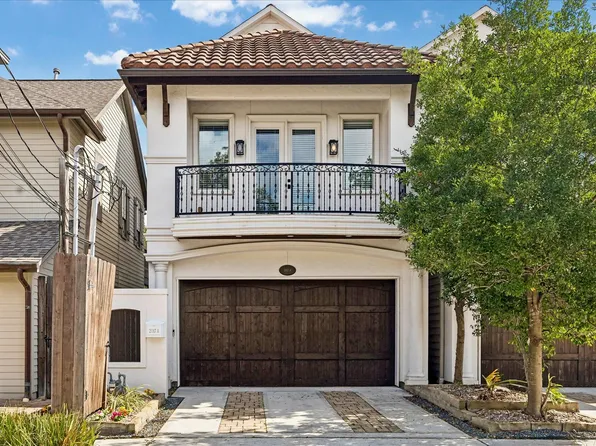 2017 Driscoll St #A, Houston, TX 77019