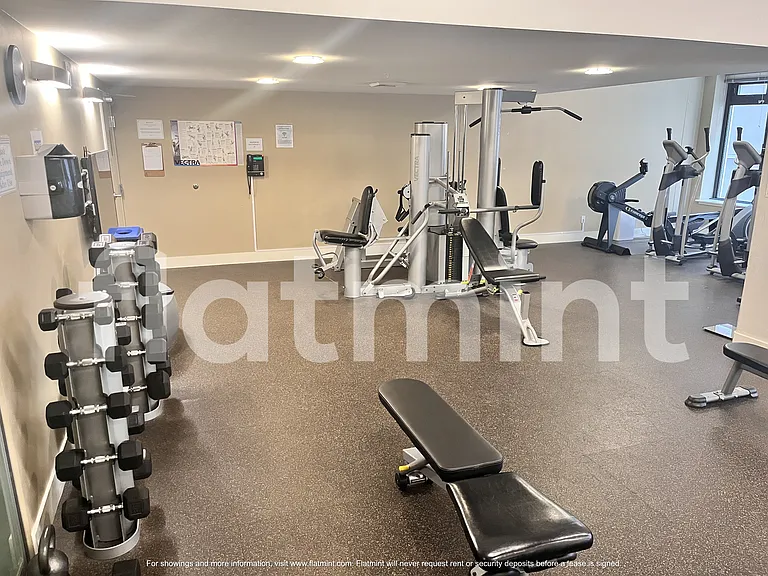2911 2nd Ave #1106 — Photo 45