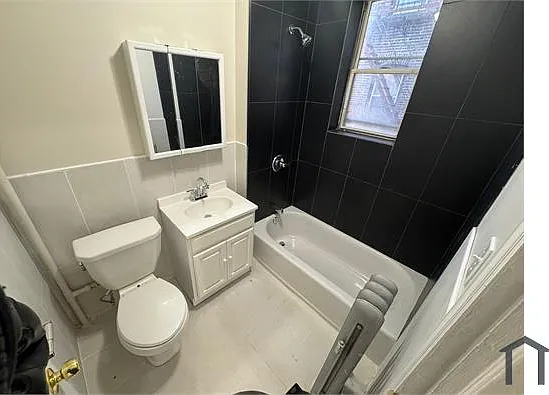 333 Park Ave #22 — Photo 4