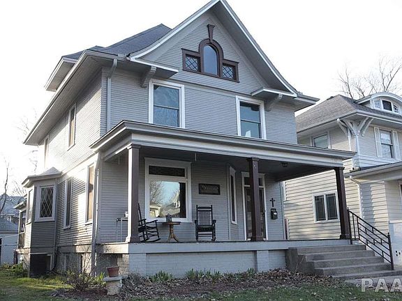 2nd image of 1203 N Maplewood Ave
