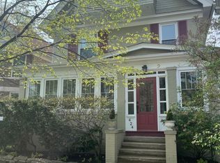 424 Greenleaf St, Evanston, IL 60202