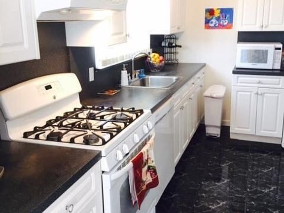 3rd image of 765 Patterson Ave