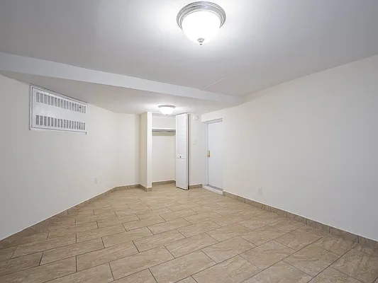 Rented by City Connections Realty | media 24