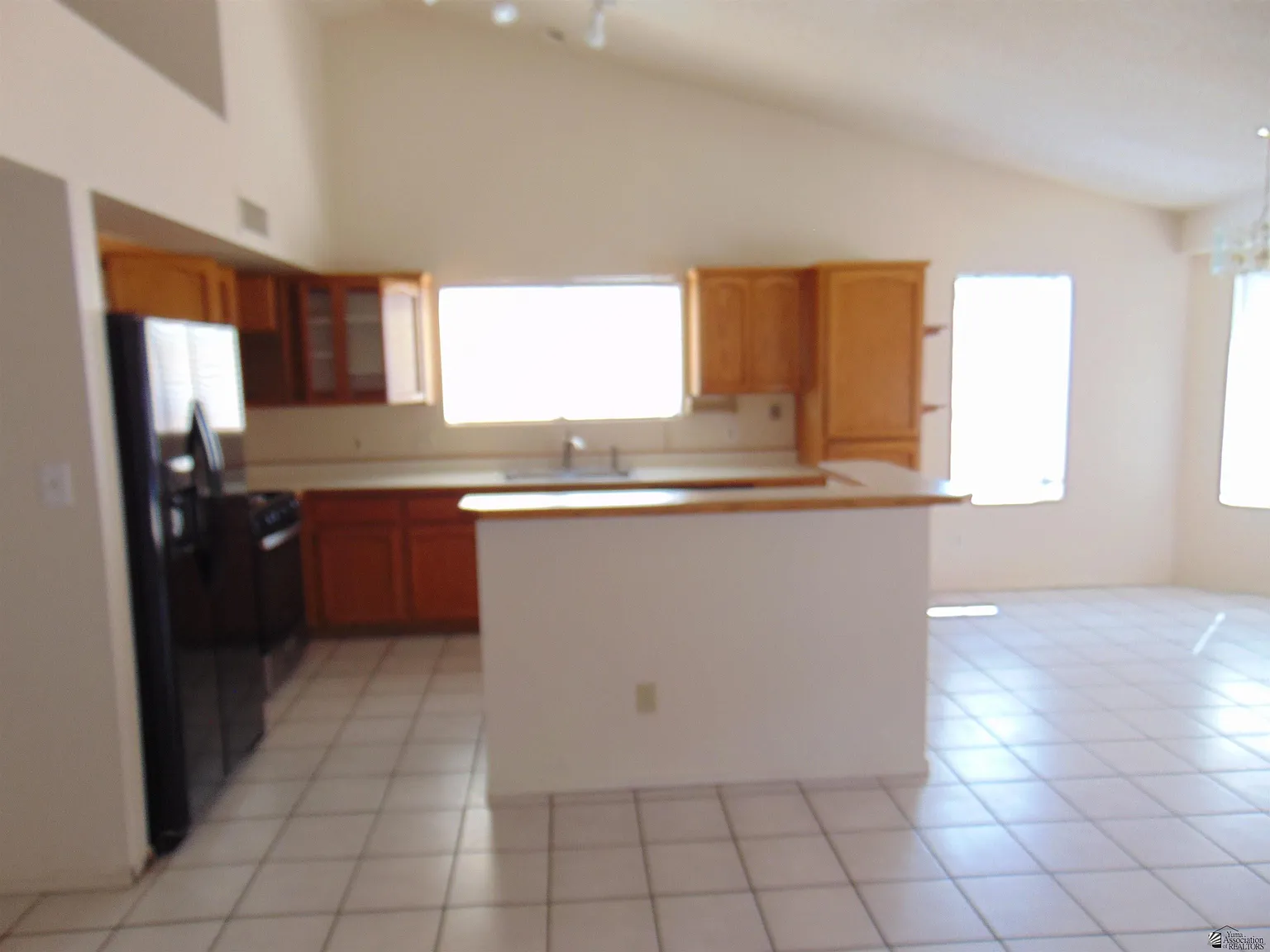 3 bed, 2.5 bath, 1602 sqft, $2,000 — Photo 4