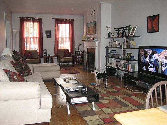 living room/dining room