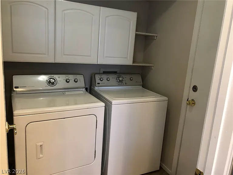 9724 Sandmist Ave — Photo 30