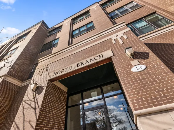 2510 W Irving Park Rd Unit 404, Chicago, IL 60618