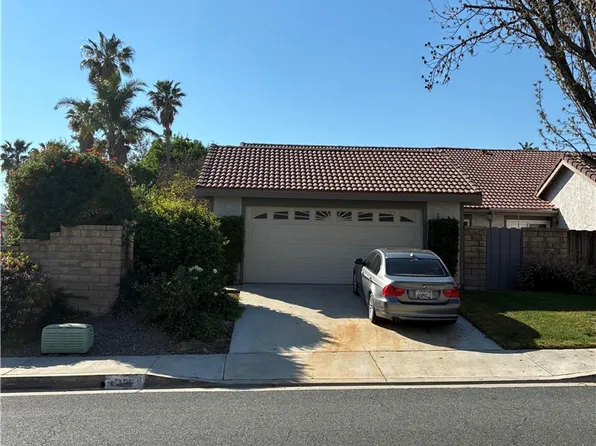 28919 Sam Pl, Santa Clarita, CA 91387